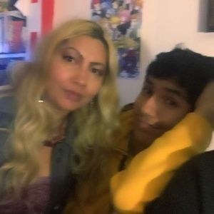 Meet your Posher, Marivel